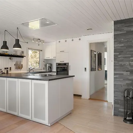 Ulfsten - 2km From The Sea By Interhome *