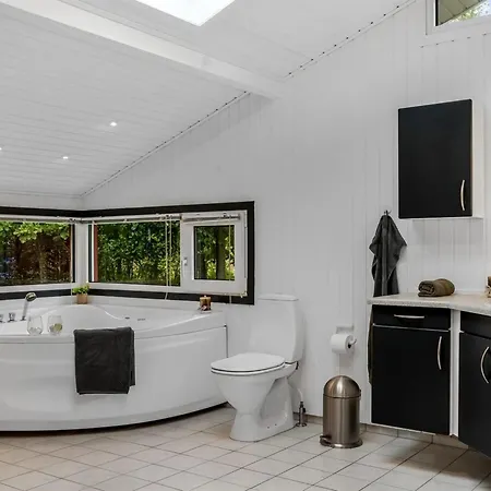 Feriehus Ulfsten - 2km From The Sea By Interhome *